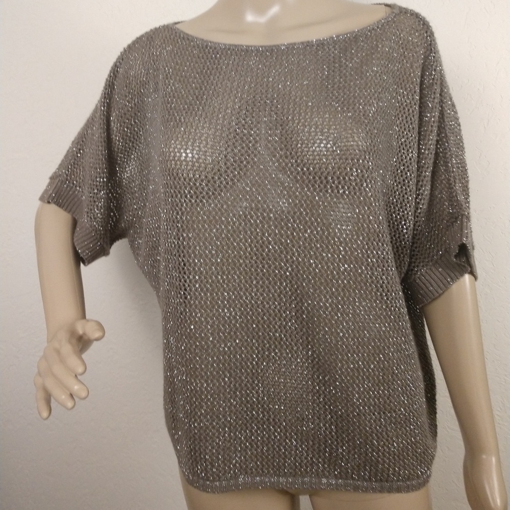 Open net half sleeve top